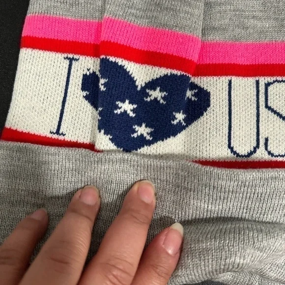 American Eagle Outfitters “I ❤️ USA” Beanie Hat - Picture 3 of 10